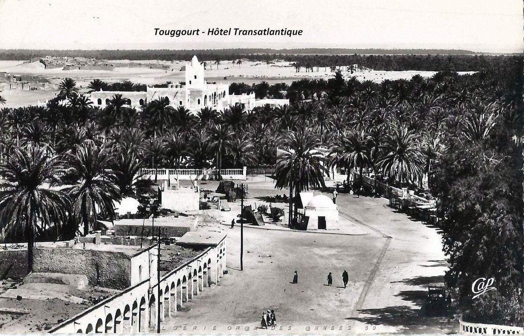 ALGERIE SAHARA 1923 A 29 EN RENAULT 6 ROUES (41).jpg